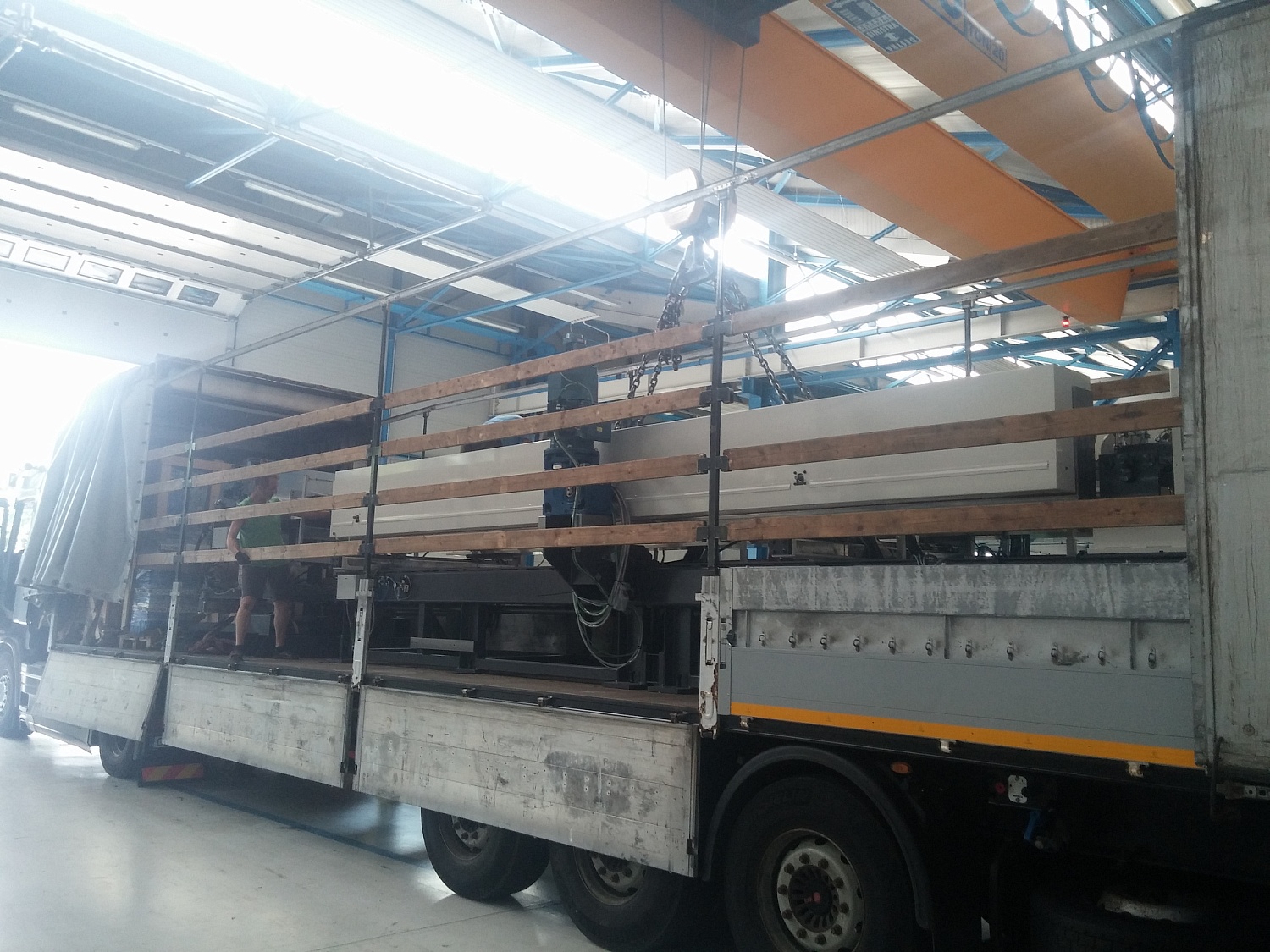 Импорт высокотехнологичного пресса из Италии